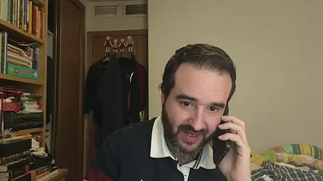 curiosillo83 online show from 03-17-26, 04:21