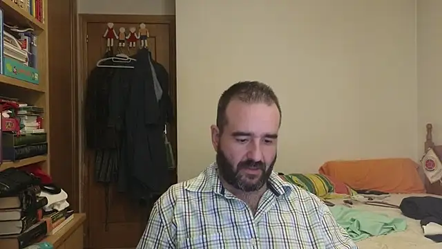 curiosillo83 online show from 07-23-26, 01:41