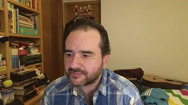 curiosillo83 online show from 04-01-26, 03:20