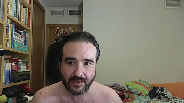 curiosillo83 online show from 07-09-26, 02:34