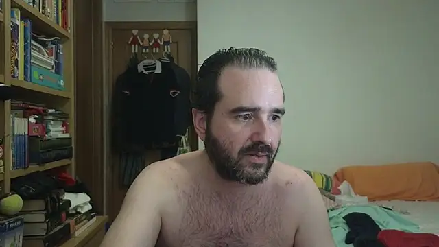 curiosillo83 online show from 06-15-26, 01:39