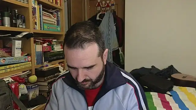 curiosillo83 online show from 04-08-26, 09:11