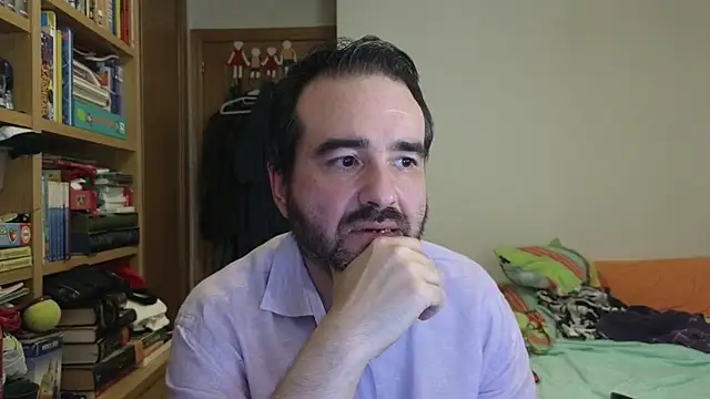 curiosillo83 online show from 07-03-26, 03:40