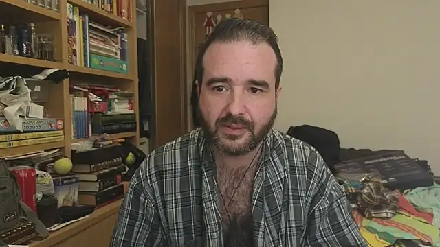 curiosillo83 online show from 01-10-26, 03:24