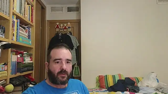 curiosillo83 online show from 07-26-26, 08:05