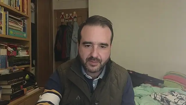 curiosillo83 online show from 01-14-26, 03:37