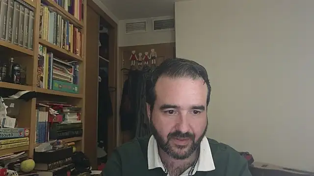 curiosillo83 online show from 12-20-25, 07:00