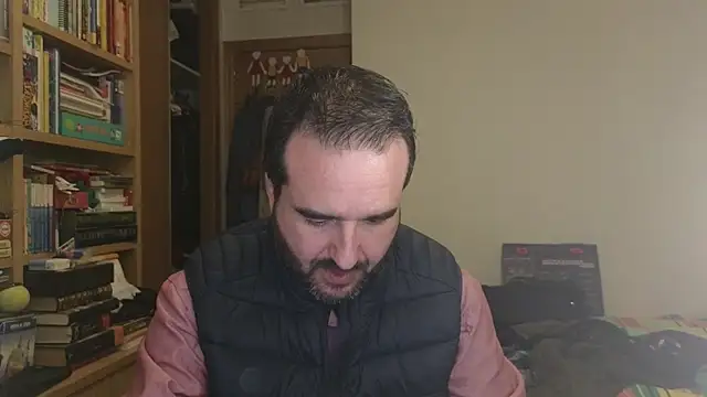 curiosillo83 online show from 02-20-26, 03:47