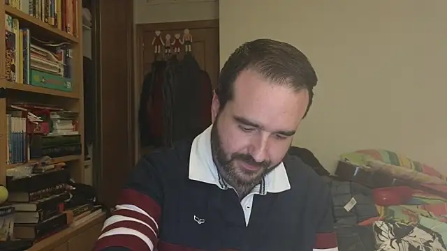 curiosillo83 online show from 02-11-26, 03:12