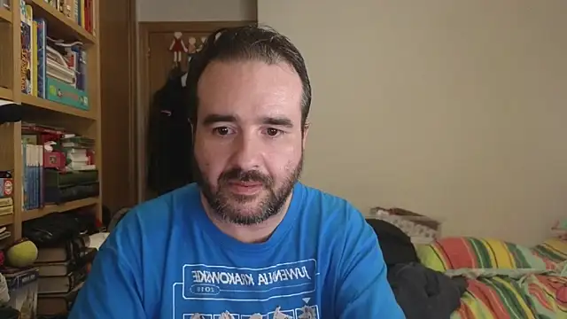 curiosillo83 online show from 06-06-26, 11:10