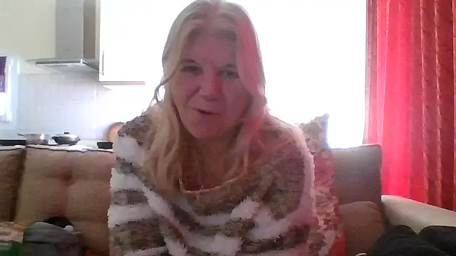 TrustfulVampire1 online show from 02-25-26, 01:22