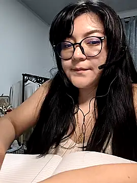 Sakura 0505 online show from 02-06-26, 11:56