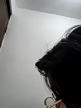 Sakura 0505 online show from 05-27-26, 01:57