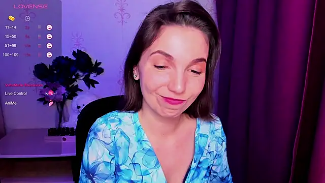 KindHazelHere  online show from 02-19-26, 06:32