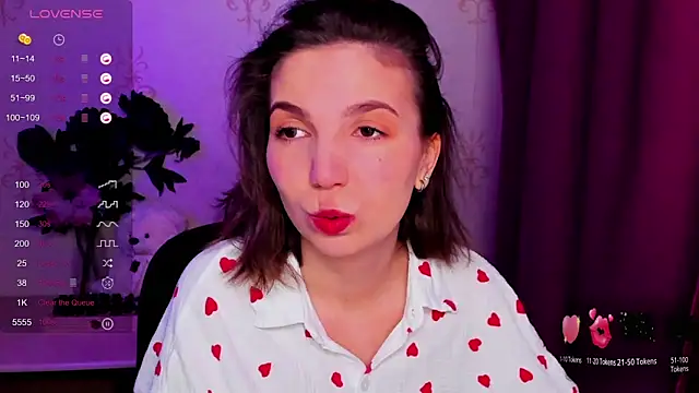 KindHazelHere  online show from 02-24-26, 11:27