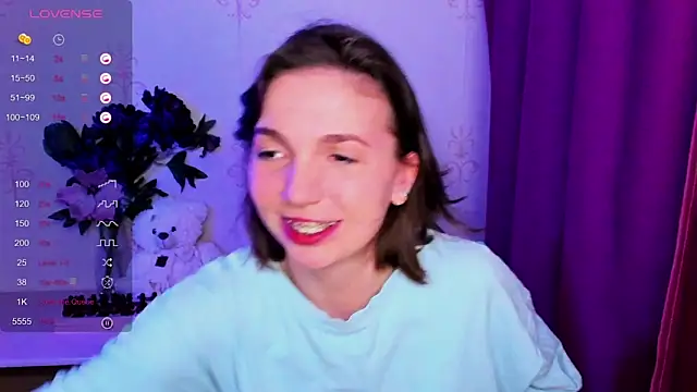 KindHazelHere  online show from 02-13-26, 08:14