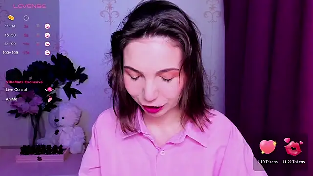 KindHazelHere  online show from 03-15-26, 06:26