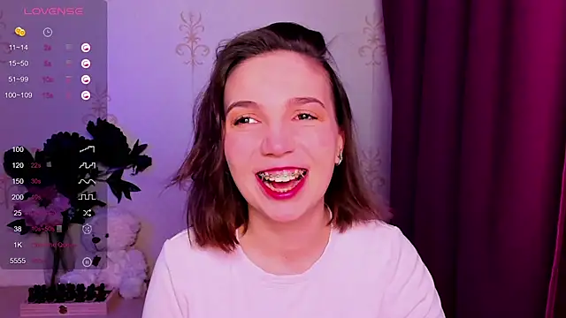 KindHazelHere  online show from 02-22-26, 10:22