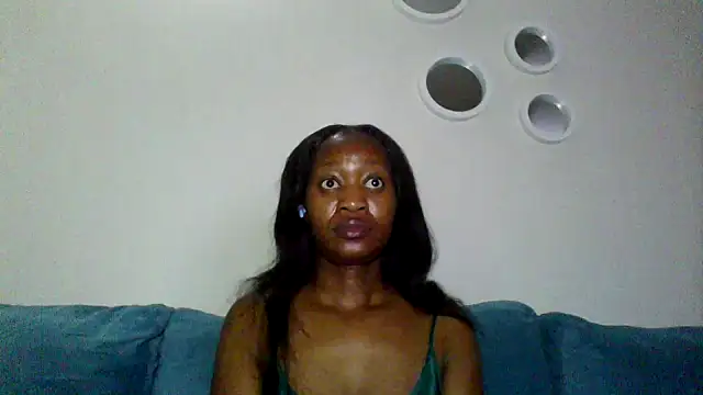 Snapshot of Hardnipples8 chatting on 10-06-25, 11:05 Hardnipples8 online show from 10-06-25, 11:05