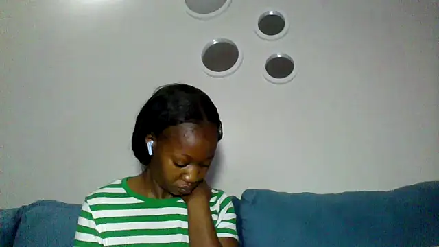 Snapshot of Hardnipples8 chatting on 09-22-25, 11:00 Hardnipples8 online show from 09-22-25, 11:00