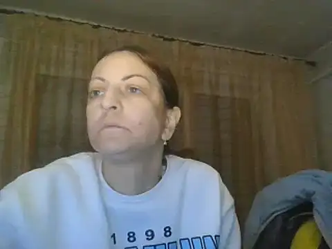 Snapshot of ShawnaAdams chatting on 03-10-25, 05:29 ShawnaAdams online show from 03-10-25, 05:29
