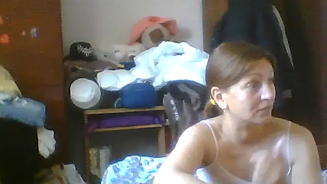 Snapshot of ShawnaAdams chatting on 06-26-26, 01:06 ShawnaAdams online show from 06-26-26, 01:06