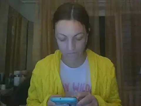 Snapshot of ShawnaAdams chatting on 02-23-25, 05:29 ShawnaAdams online show from 02-23-25, 05:29