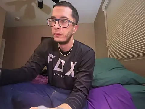 Bwcjoshbanks online show from 11-22-25, 04:11