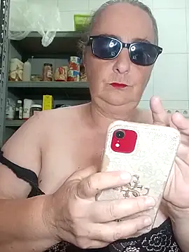 Snapshot of eroticjessitop chatting on 05-01-26, 05:18 eroticjessitop online show from 05-01-26, 05:18