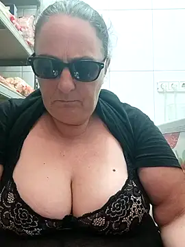 eroticjessitop online show from 11-01-25, 04:56