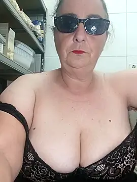 Snapshot of eroticjessitop chatting on 02-24-26, 05:47 eroticjessitop online show from 02-24-26, 05:47