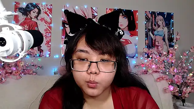 Snapshot of Moertomlly chatting on 07-05-26, 05:14 Moertomlly online show from 07-05-26, 05:14