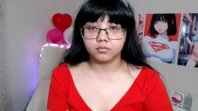 Snapshot of Moertomlly chatting on 03-21-25, 09:45 Moertomlly online show from 03-21-25, 09:45
