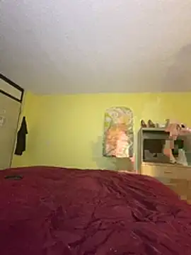 TiffaneyLove online show from 04-15-26, 10:54