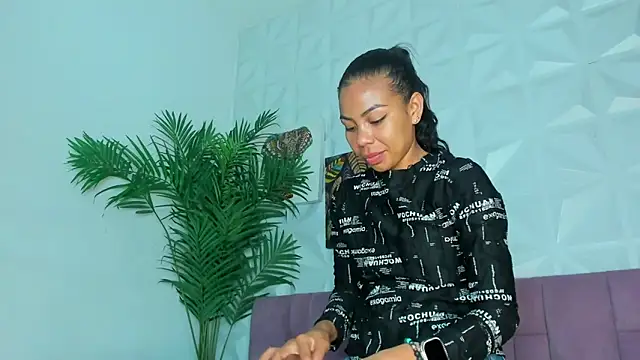 Hellen Sky online show from 11-12-25, 07:07