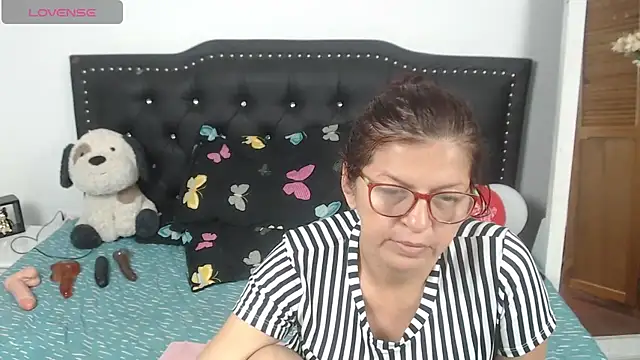 Snapshot of jellyfishhot chatting on 03-01-25, 02:04 jellyfishhot online show from 03-01-25, 02:04