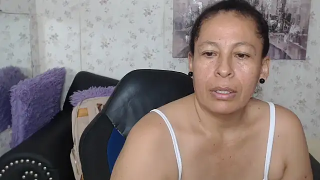 mature martina online show from 06-30-26, 10:04