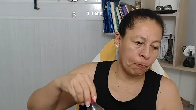 mature martina online show from 07-02-26, 05:35