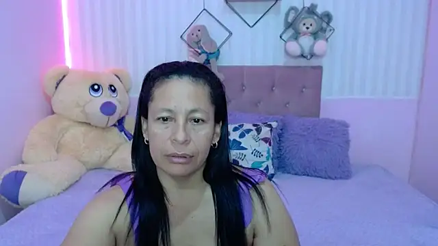 mature martina online show from 11-16-25, 10:20