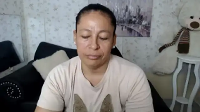 mature martina online show from 06-17-26, 09:47