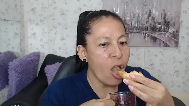 mature martina online show from 06-29-26, 09:58