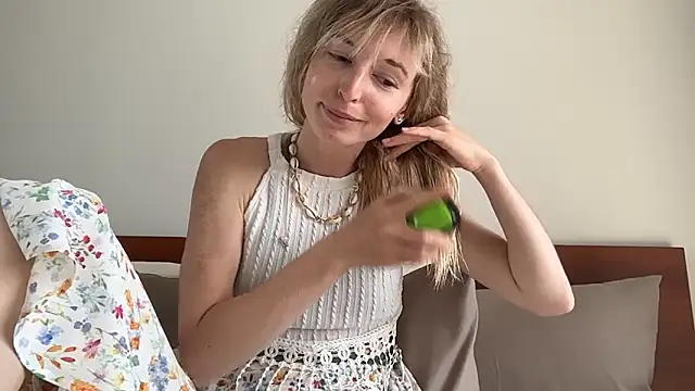 ivankai  online show from 02-25-26, 03:18