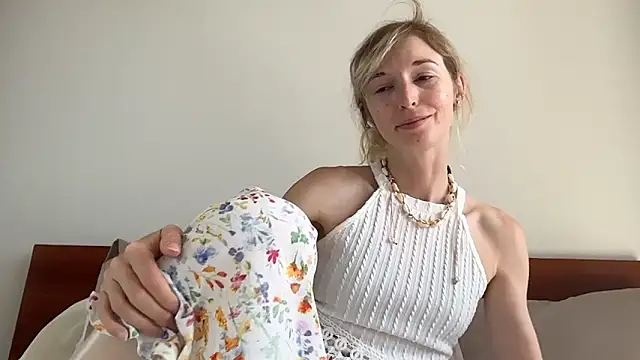 ivankai  online show from 02-22-26, 03:20