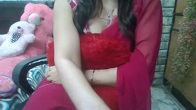 Sexy iknoor online show from 03-10-25, 10:28