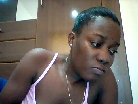 Alessandrajenna online show from 04-28-26, 11:14