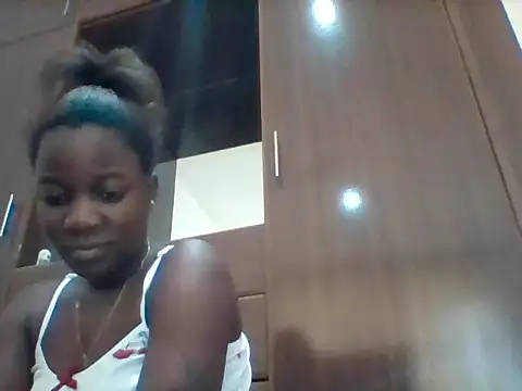 Alessandrajenna online show from 04-20-26, 07:11