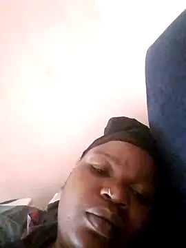 pretty-donna online show from 11-02-25, 06:29