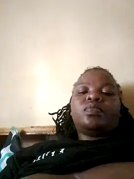 pretty-donna online show from 11-23-25, 10:25