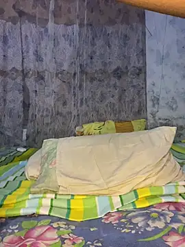 kaiz0217 online show from 02-10-26, 06:07