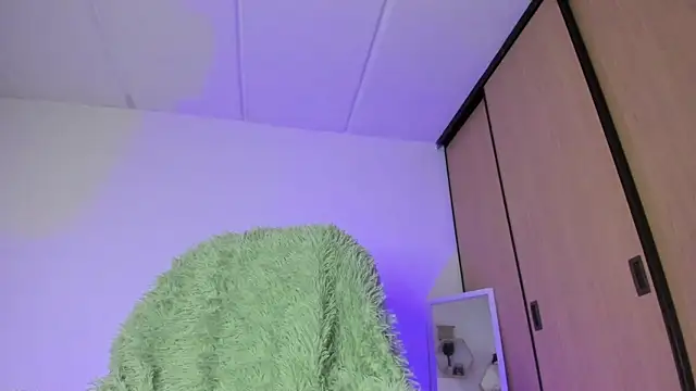 damn that booty online show from 01-17-25, 11:17